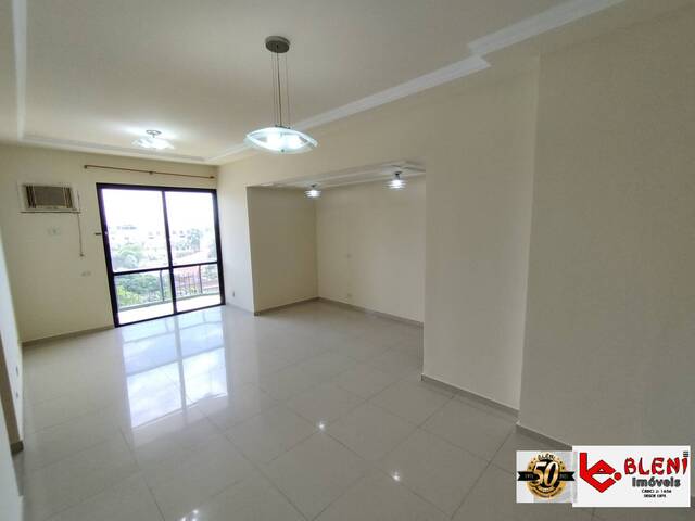 #361 - Apartamento para Locação em Rio de Janeiro - RJ