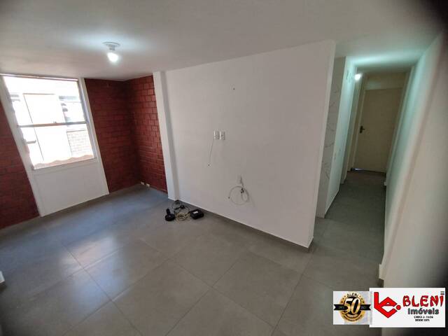 #013 - Apartamento para Venda em Rio de Janeiro - RJ